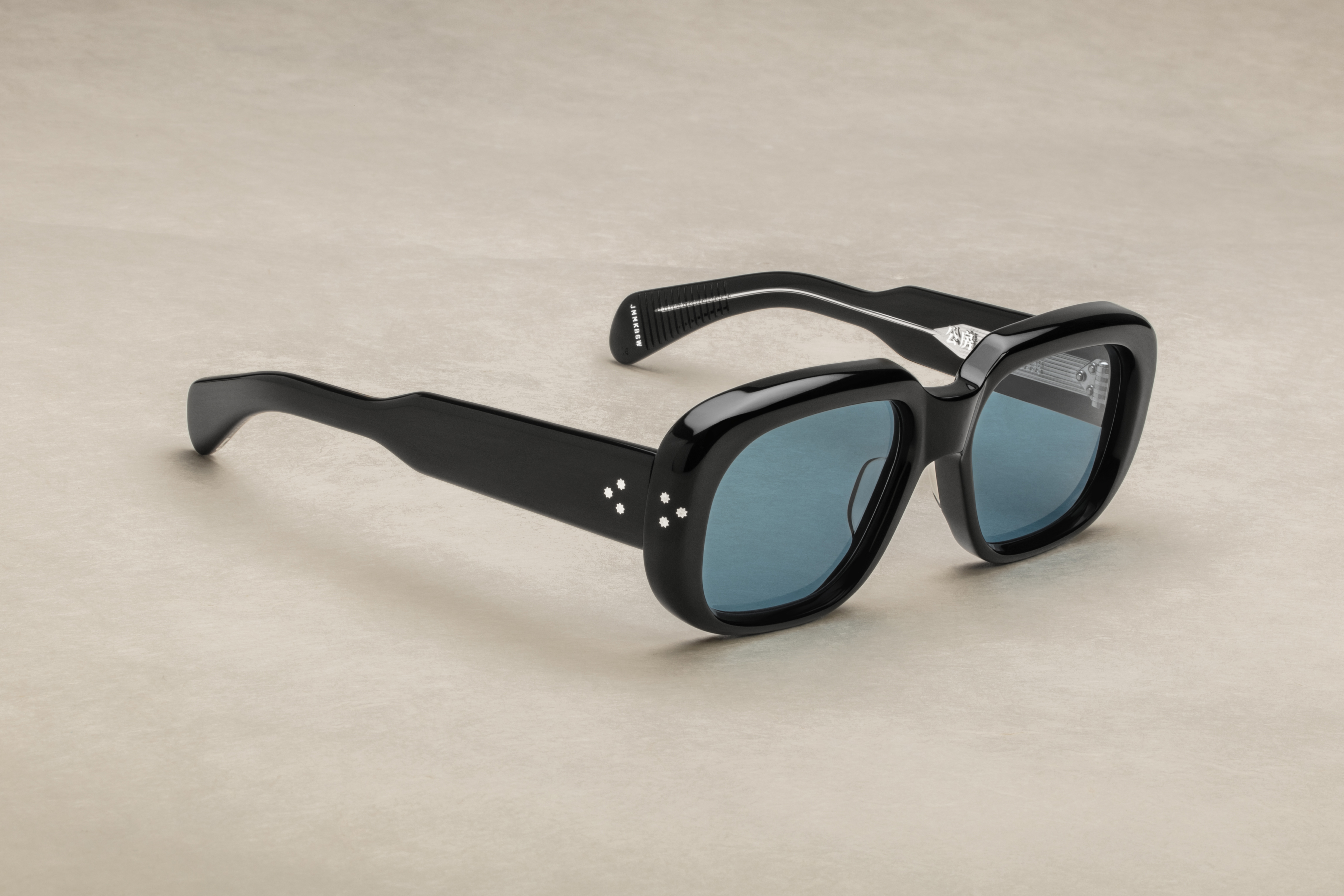 KOBO – Jacques Marie Mage